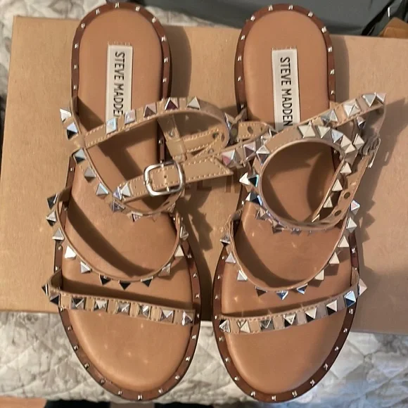 Steven madden travel sandal in tan - Picture 9 of 10